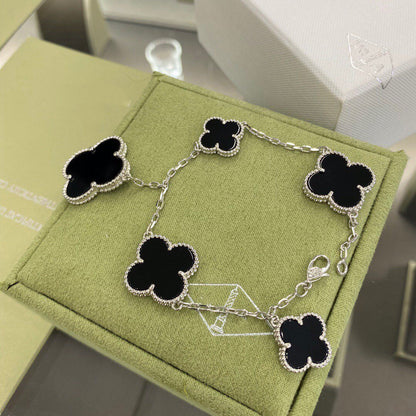 [NOBLE AURA]CLOVER 5 MOTIFS SIVLER ONYX BRACELET