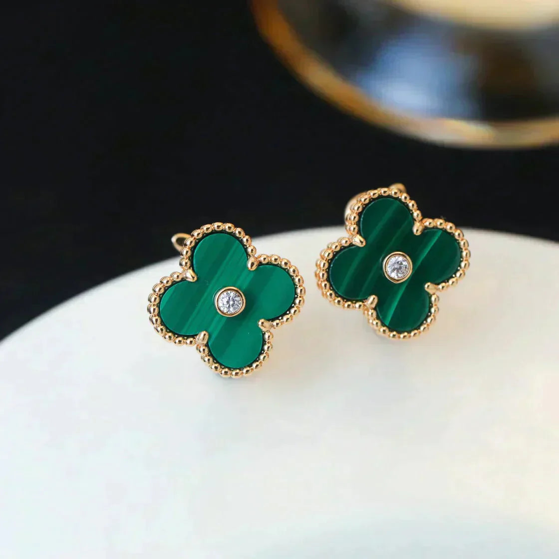 [NOBLE AURA]CLOVER MEDIUM 1 MOTIFS MALACHITE DIAMOND EARRINGS