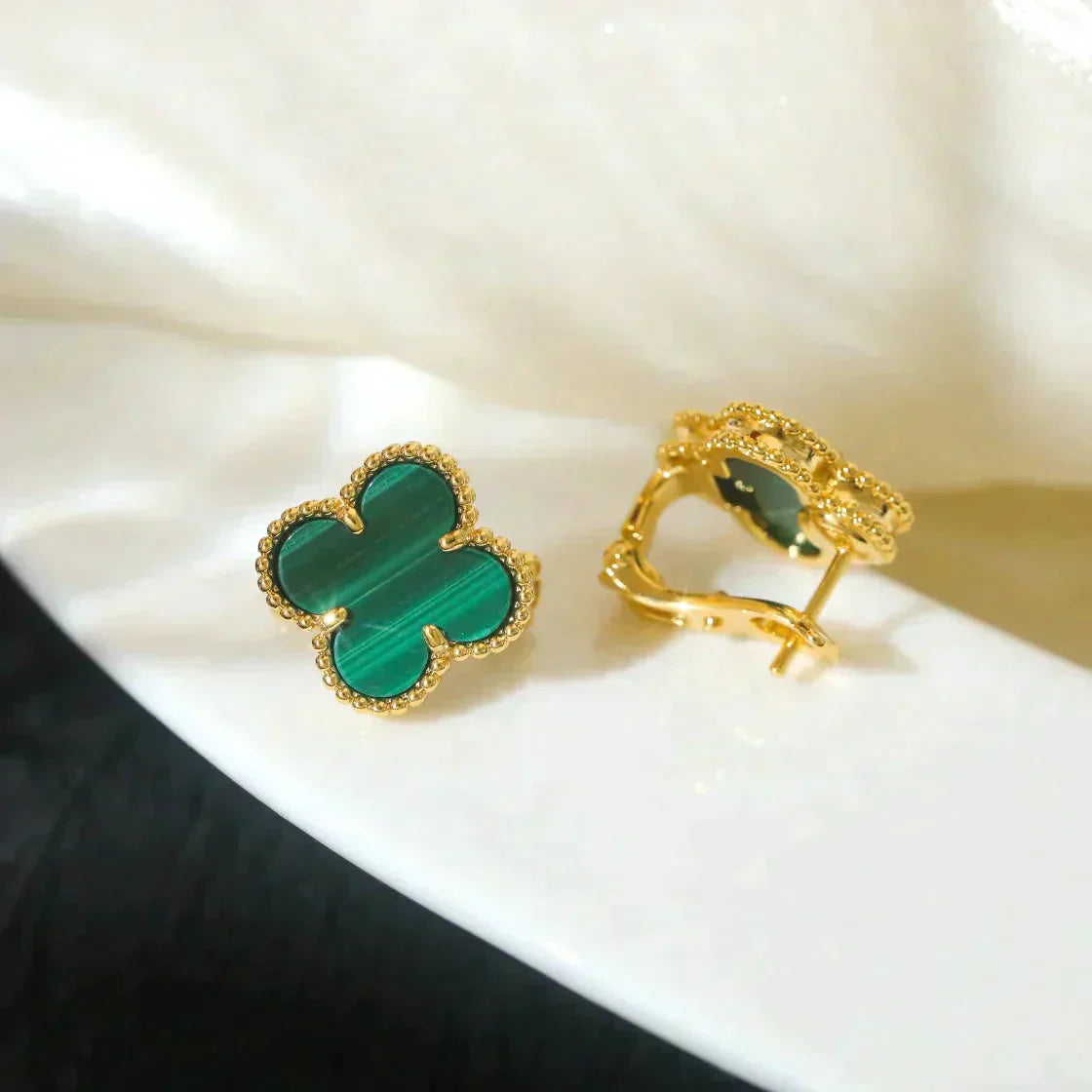 [NOBLE AURA]CLOVER MEDIUM 1 MOTIFS MALACHITE  EARRINGS