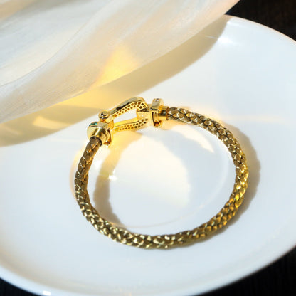 [NOBLE AURA]FORCE 10 GOLD GREEN DIAMOND PAVED