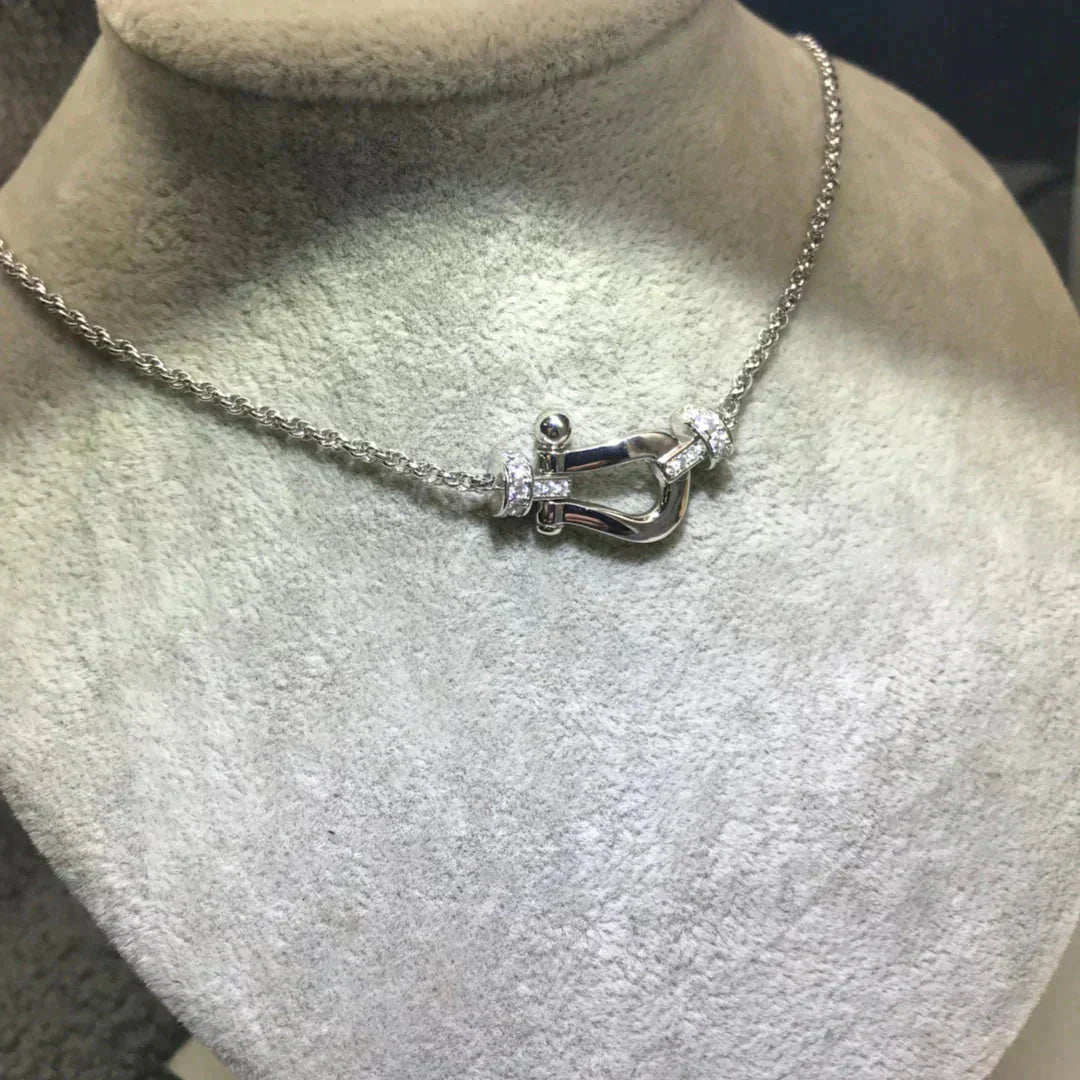 [NOBLE AURA]FORCE 10 DIAMOND NECKLACE