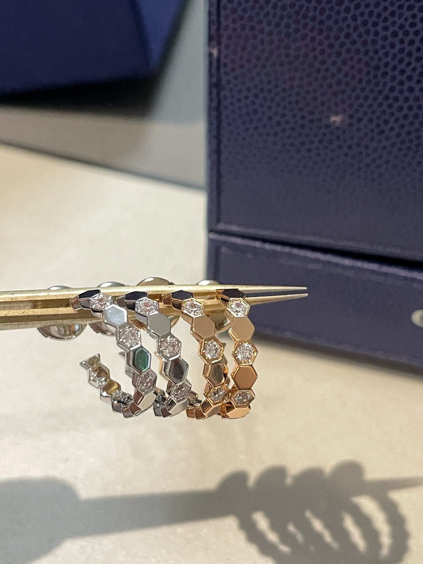 [NOBLE AURA]Hollow Design Four-Leaf Clover Flower Shape Ring