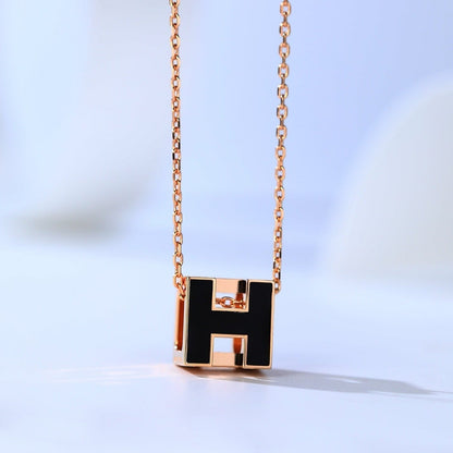 [NOBLE AURA]H CAGE PINK GOLD NECKLACE