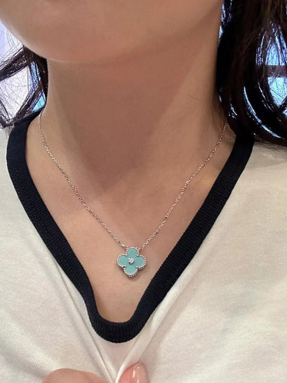 [NOBLE AURA]CLOVER 1 DIAMOND LIGHT BLUE SILVER NECKLACE