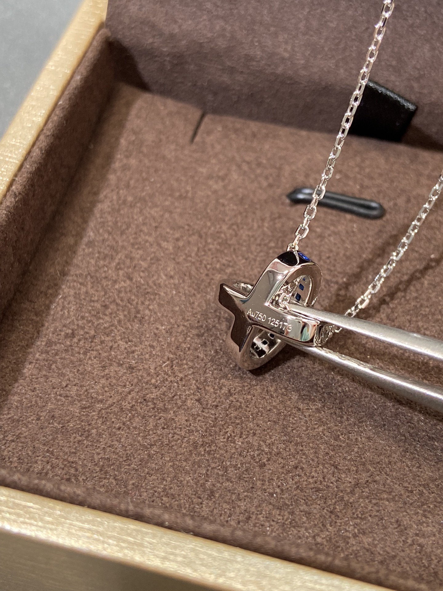 [NOBLE AURA]LIENS DIAMOND SILVER NECKLACE