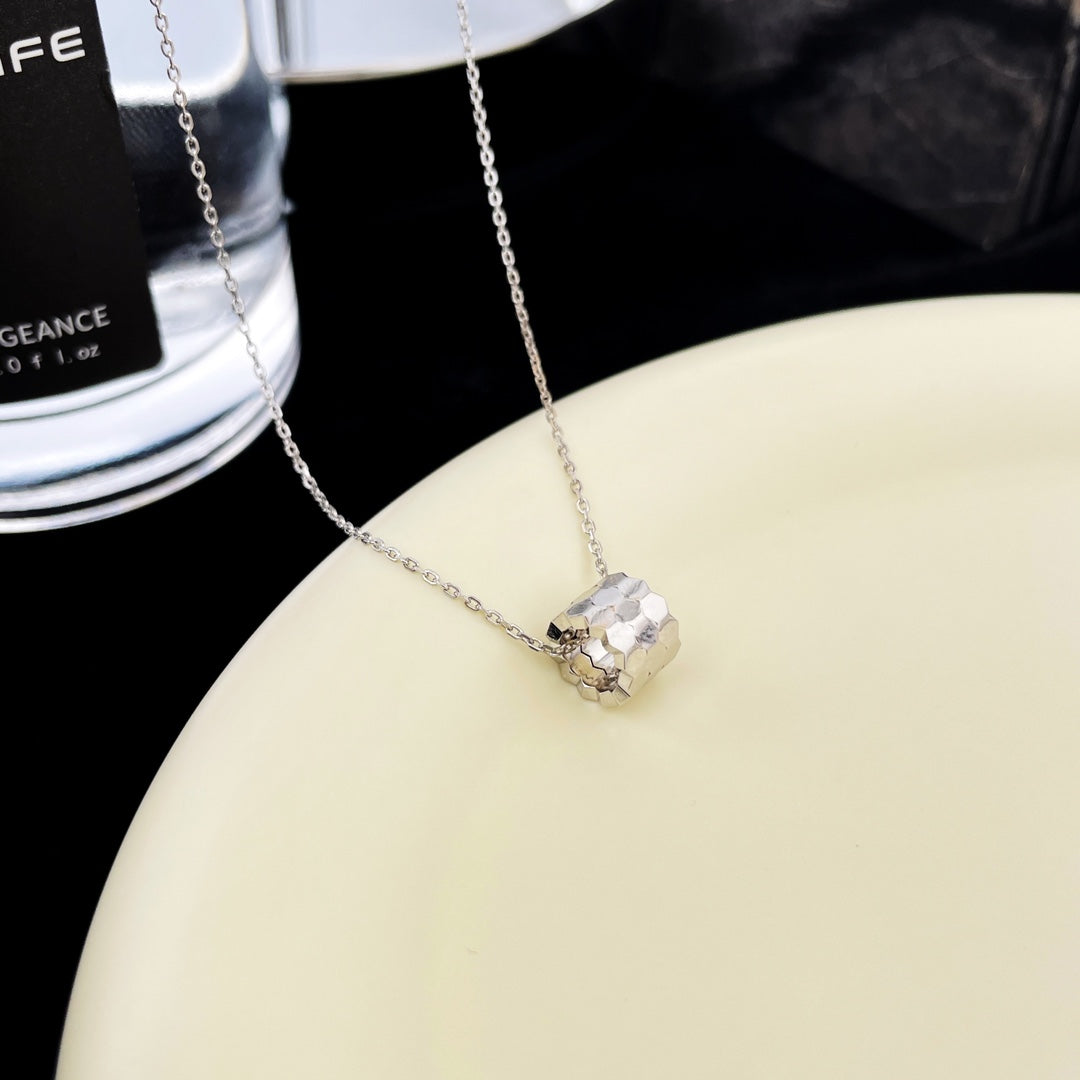 [NOBLE AURA]BEE MINI PEDANT DIAMOND NECKLACE