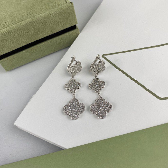 [NOBLE AURA]CLOVER 3 MOTIF DIAMOND SILVER DROP EARRINGS