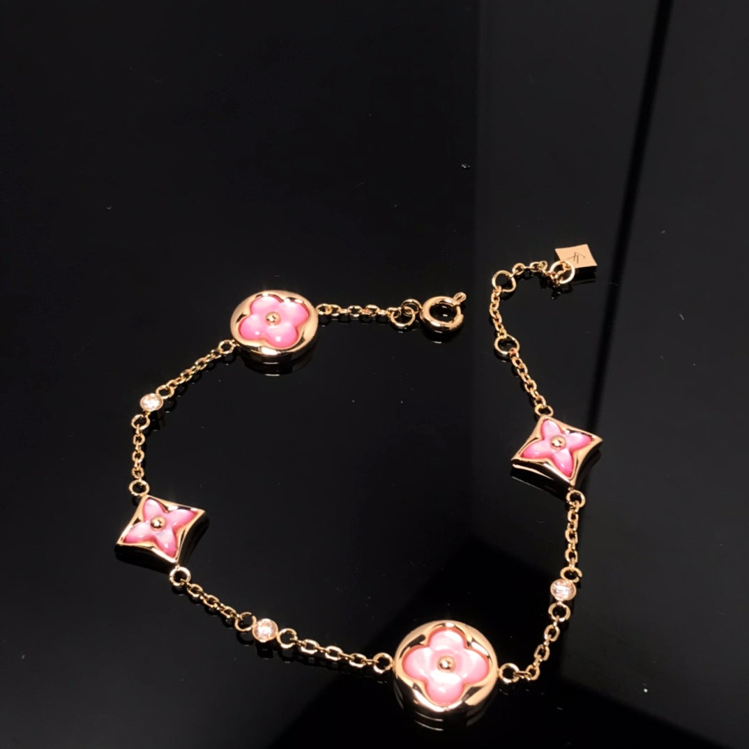 [NOBLE AURA]STAR AND SUN 4 MOTIF PINK MOP PINK GOLD BRACELET