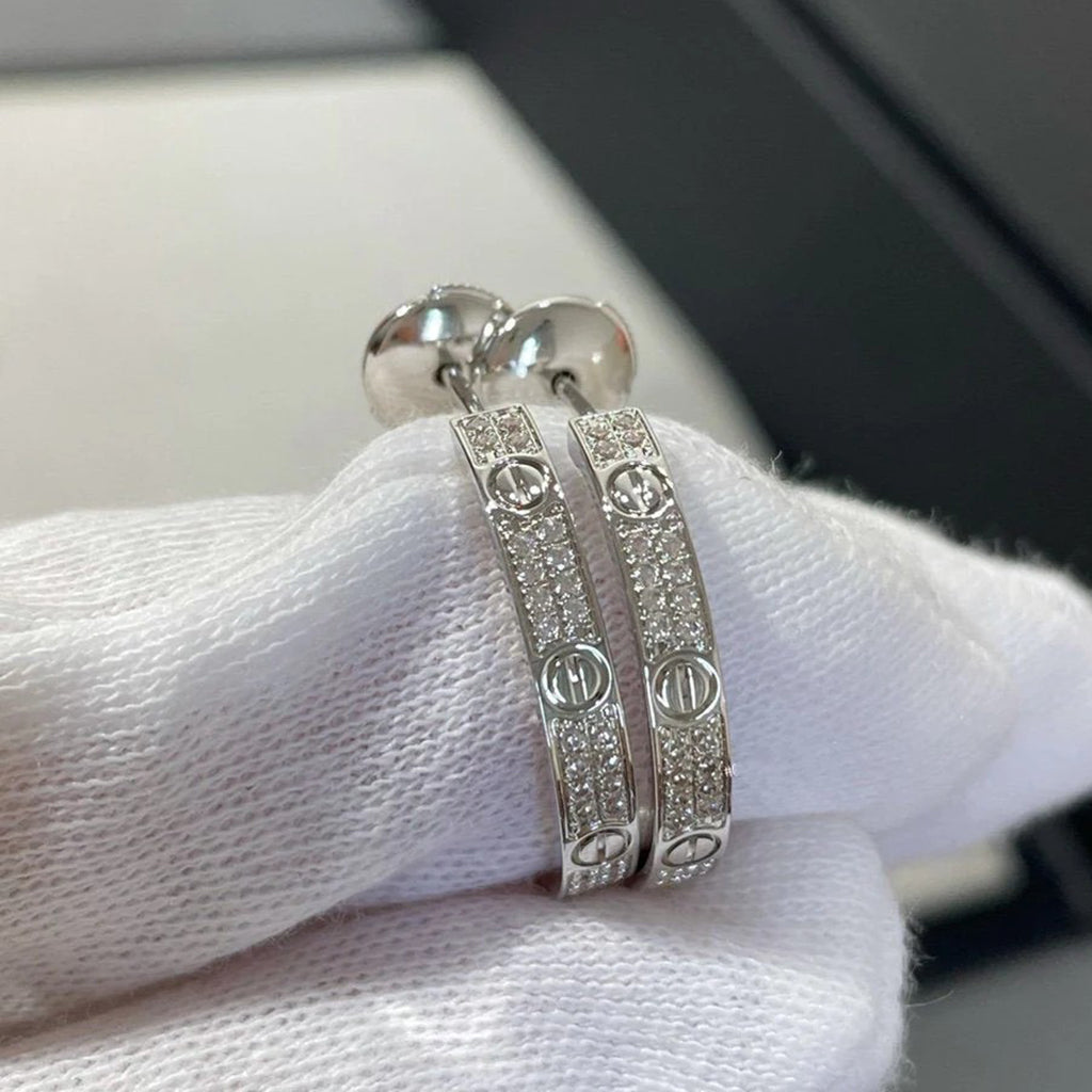[NOBLE AURA] LOVE EARRINGS 3.6MM DIAMOND PAVED