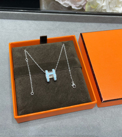 [NOBLE AURA]POP H SKY BLUE NECKLACE