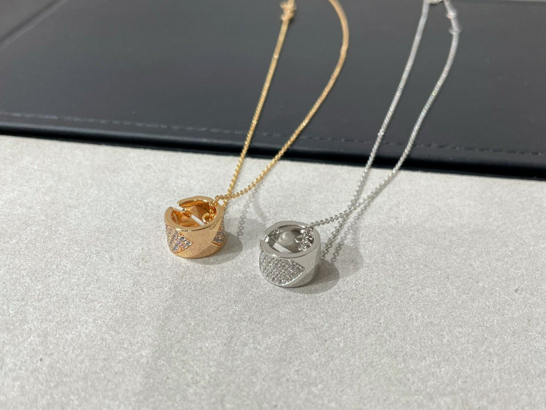 [NOBLE AURA]LIENS EVIDENCE DIAMOND PAVED NECKLACE