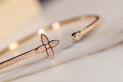 [NOBLE AURA]IDYLLE GOLD OPEN BRACELET DIAMOND PAVED