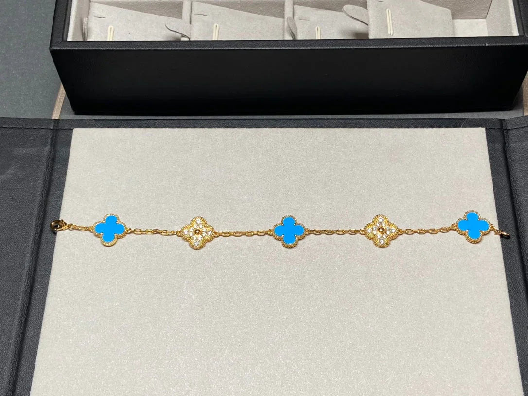 [NOBLE AURA] CLOVER 5 MOTIF BLUE AGATE BRACELET COLLECTION