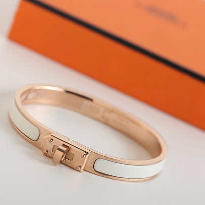 [NOBLE AURA]HM KELLY WHITE BRACELET