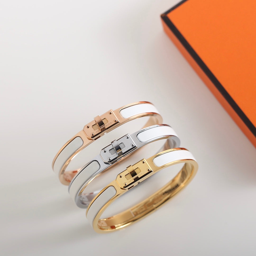 [NOBLE AURA]HM KELLY WHITE BRACELET