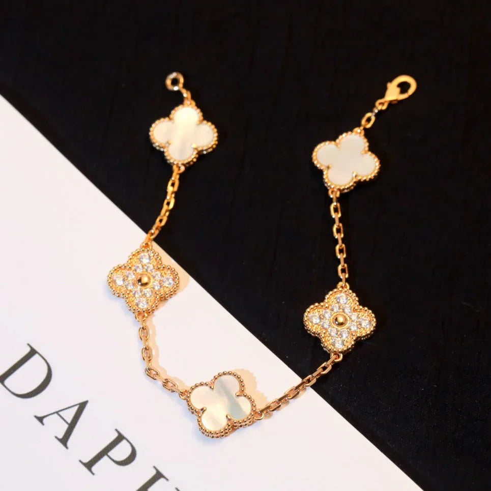 [NOBLE AURA]CLOVER WHITE PEARL MOP 5 MOTIF BRACELET COLLECTION