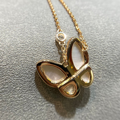 [NOBLE AURA]BUTTERFLY MOP DIAMOND NECKLACE