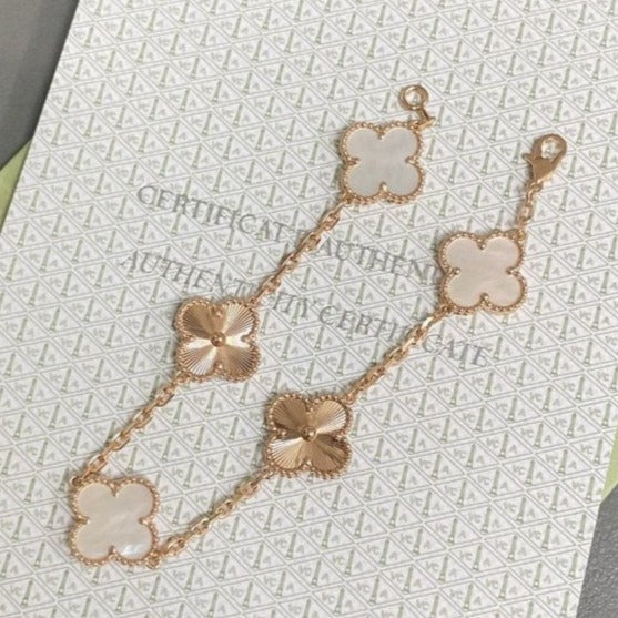 [NOBLE AURA]CLOVER WHITE PEARL MOP 5 MOTIF BRACELET COLLECTION