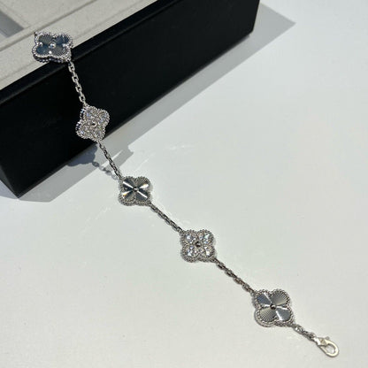 [NOBLE AURA]CLOVER 5 MOTIF SILVER DIAMOND BRACELET
