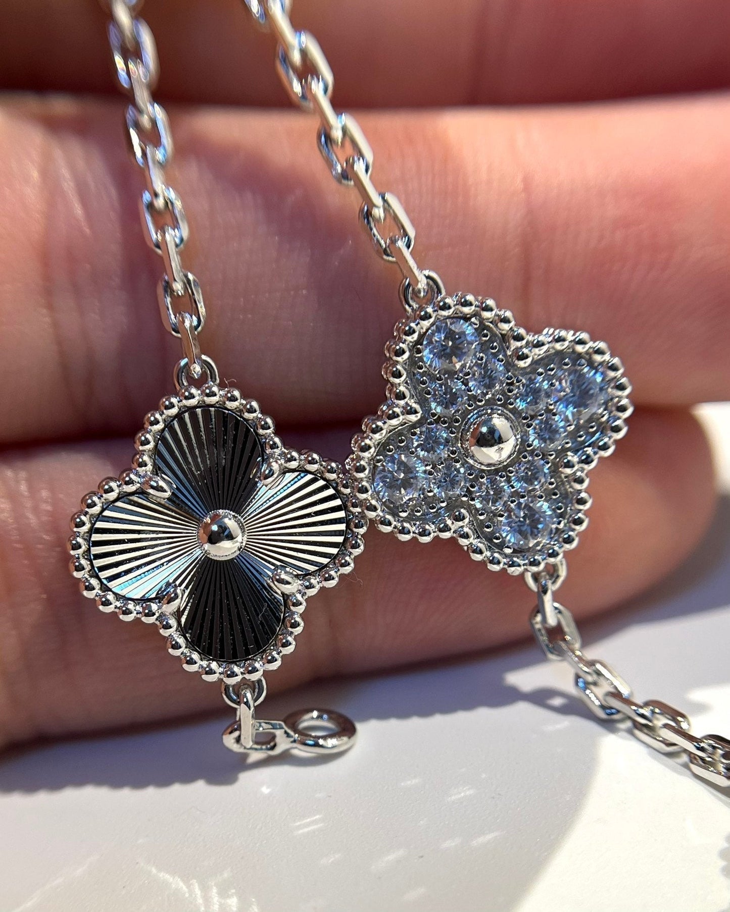 [NOBLE AURA]CLOVER 5 MOTIF SILVER DIAMOND BRACELET