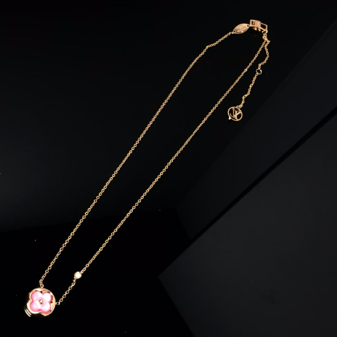 [NOBLE AURA]COLOR BLOSSOM PINK MOP SUN GOLD NECKLACE