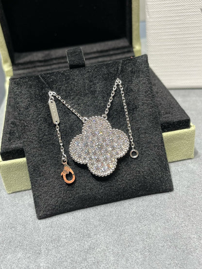 [NOBLE AURA]CLOVER 25MM LARGE PENDANT DIAMOND PAVED SILVER NECKLACE