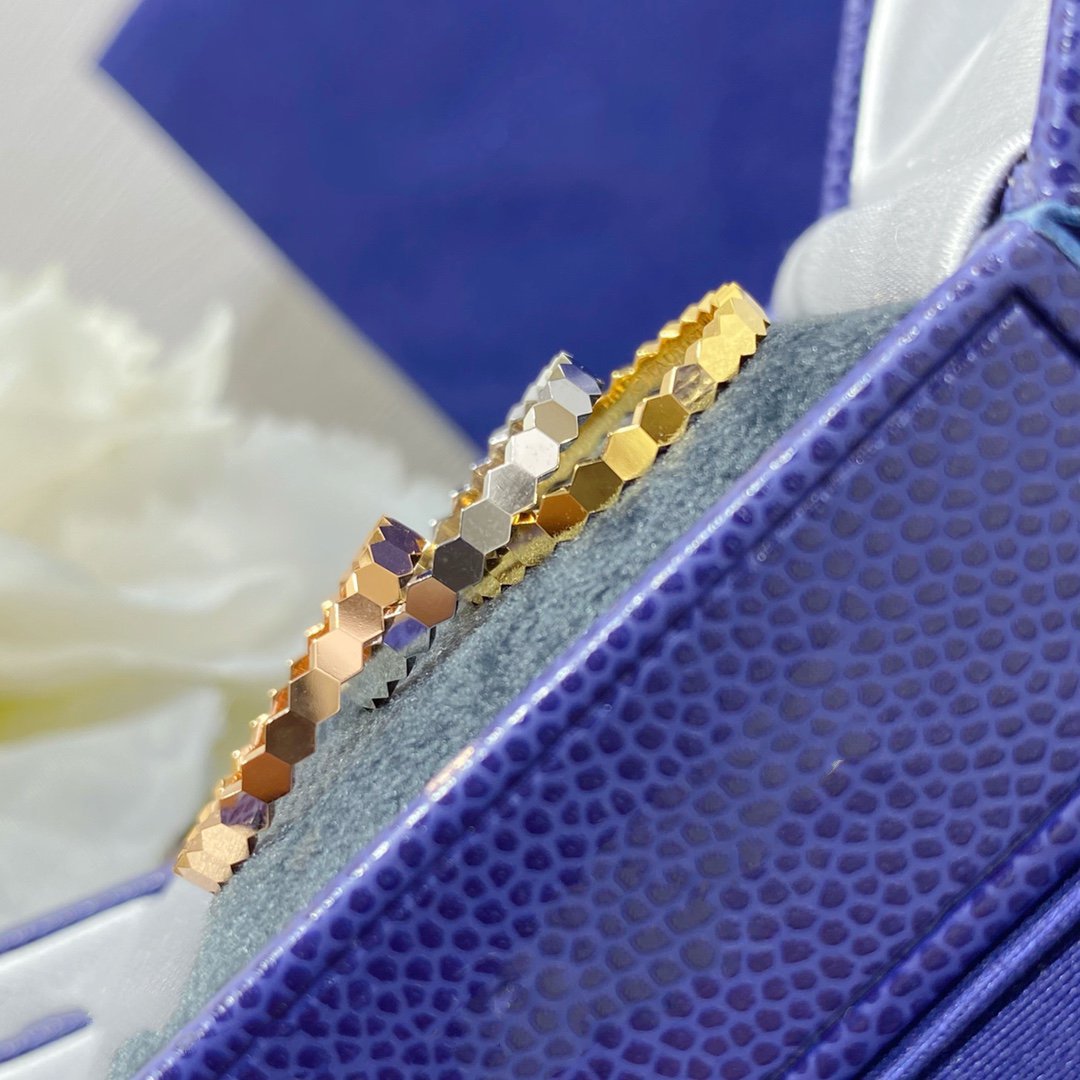 [NOBLE AURA]BEE LOVE SMALL RING