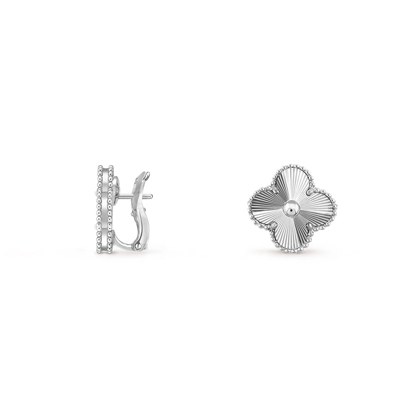 [NOBLE AURA]CLOVER SILVER 15MM MOP EARRINGS COLLECTION
