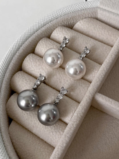 Diamond Pearl Ear studs