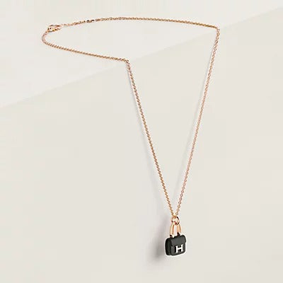 [NOBLE AURA]WOMEN'S HM AMULETTES CONSTANCE PENDANT NECKLACE