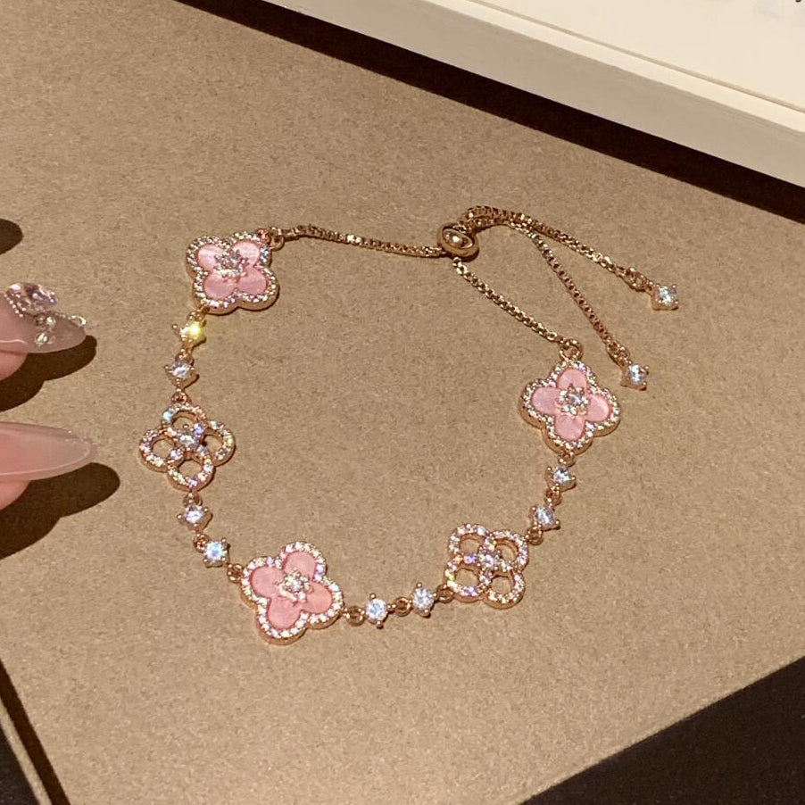 [NOBLE AURA]CLOVER 5 MOTIF PINK BLUE RED WHITE BRACELET