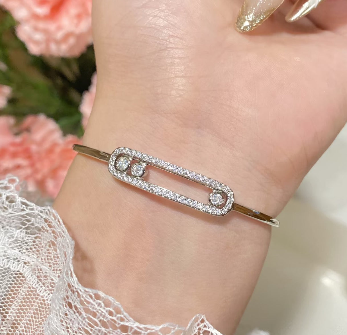 [NOBLE AURA]Move Pavé Diamond Bangle Bracelet M