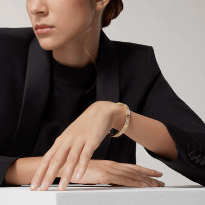 [NOBLE AURA]LOVE BRACELET 6.1MM DIAMOND-PAVED