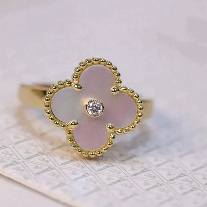 [NOBLE AURA]CLOVER PINK MOP RING GOLD DIAMOND