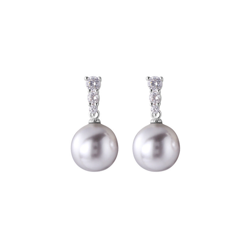 Diamond Pearl Ear studs