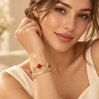 [NOBLE AURA]Clover & Love Diamond-Paved Radiant Line 2-Piece Bracelet Stack Set