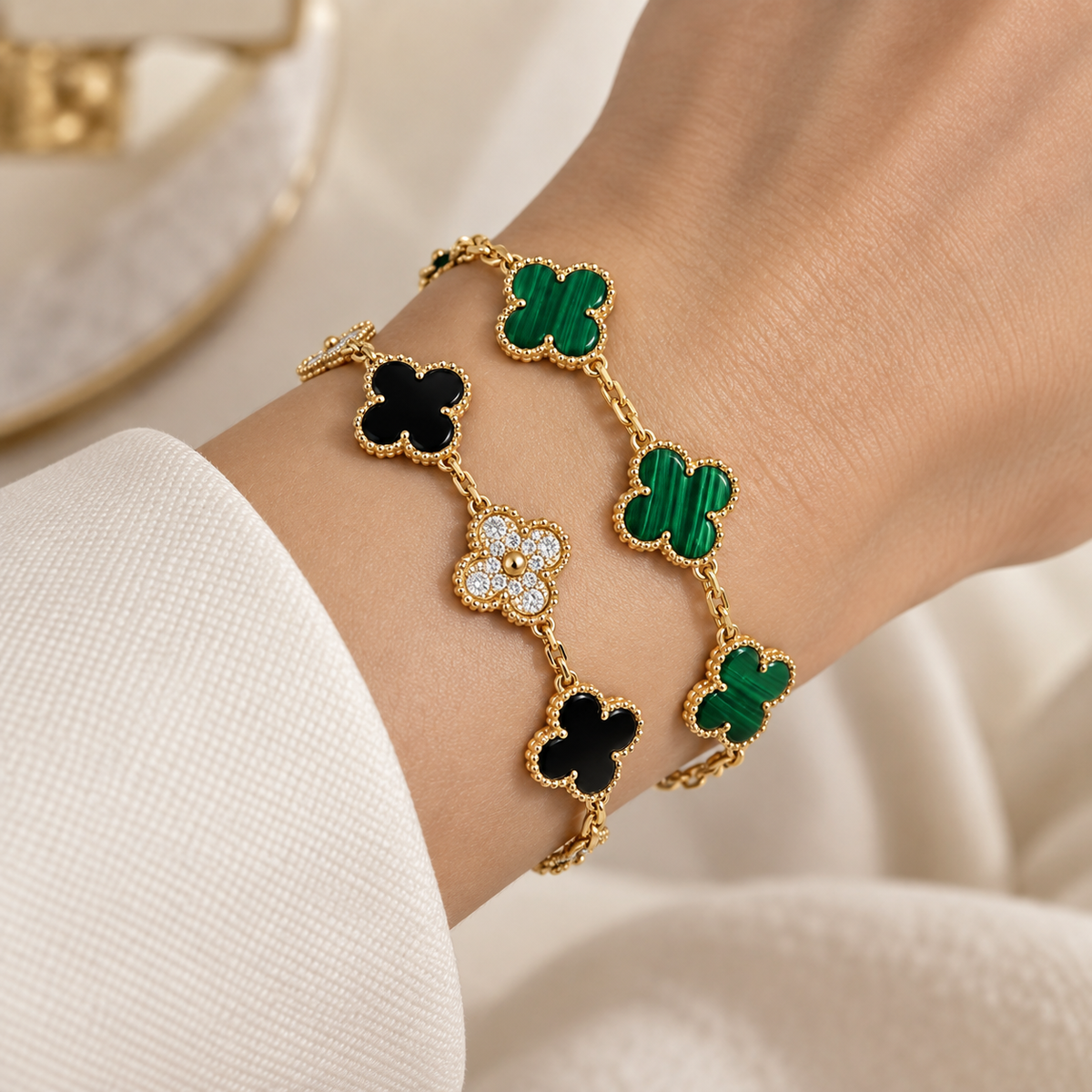 [NOBLE AURA]Clover 5 Motifs  Duo Bracelet Stack Set