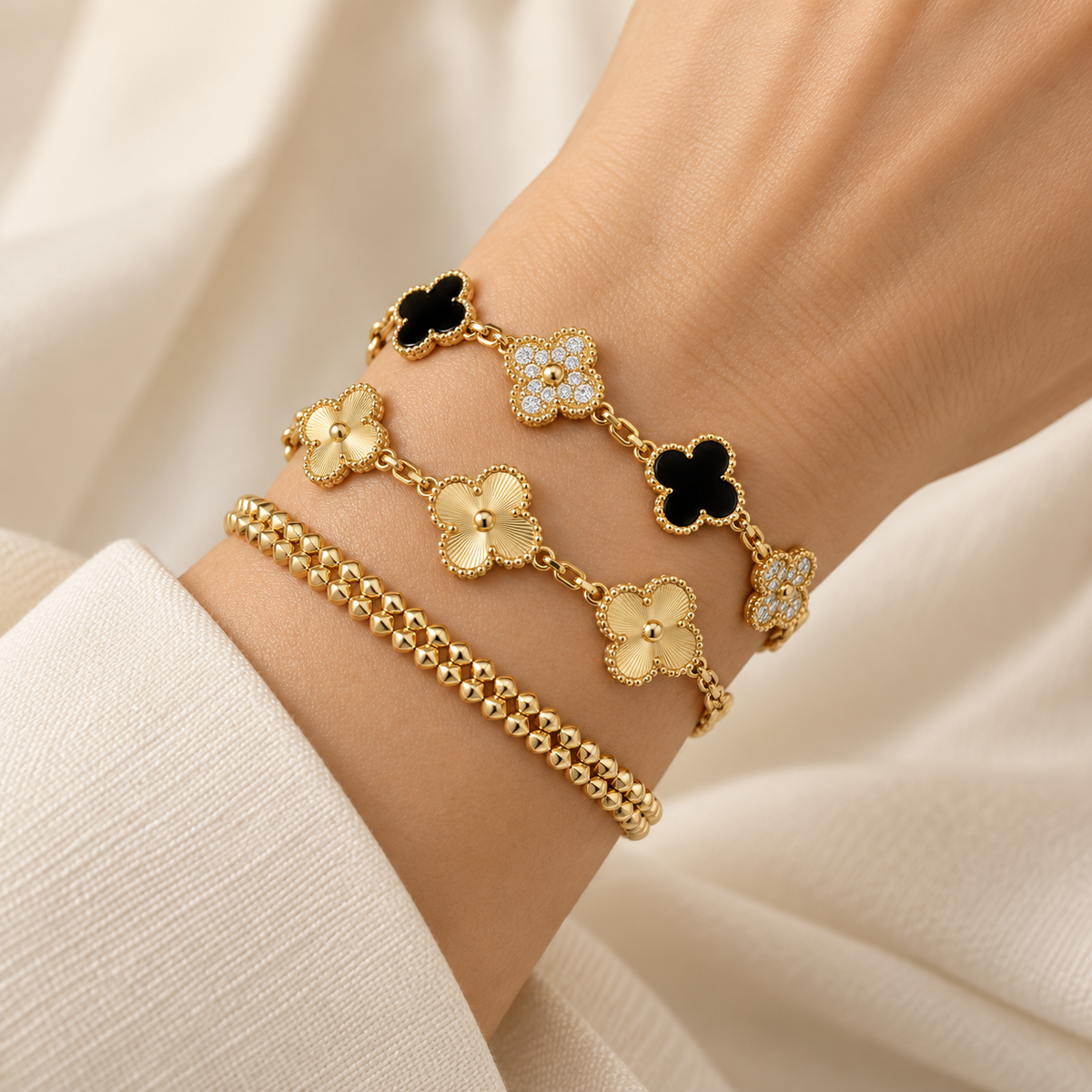 [NOBLE AURA]Clover & Clash Bracelet 3-Piece Stack set