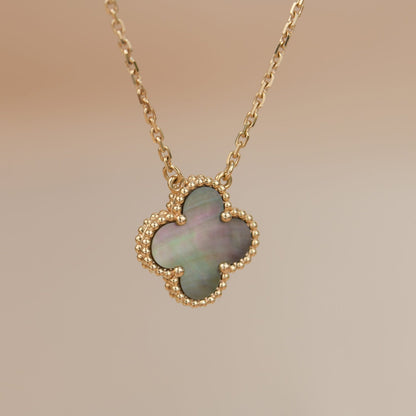 [NOBLE AURA]CLOVER 15MM  GRAY MOTHER OF PEARL NECKLACE