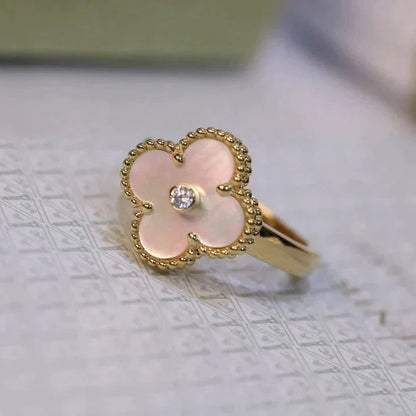 [NOBLE AURA]CLOVER PINK MOP RING GOLD DIAMOND