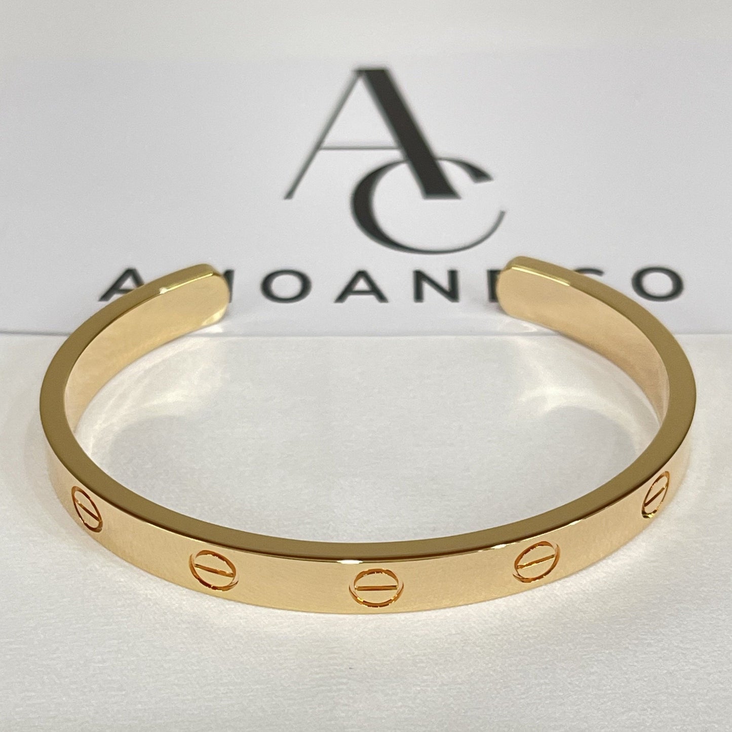 [NOBLE AURA] LOVE BRACELET 6.1MM OPEN CUFF