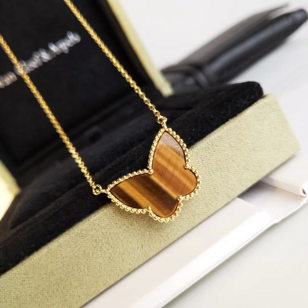 [NOBLE AURA] TIGER__ EYE BUTTERFLY NECKLACE