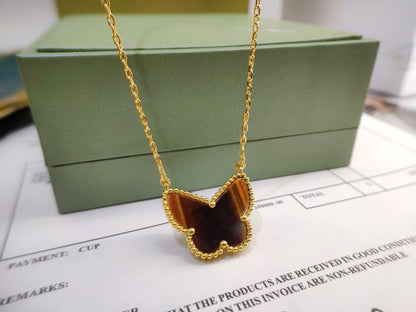 [NOBLE AURA] TIGER__ EYE BUTTERFLY NECKLACE