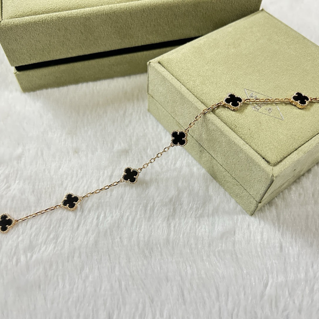 [NOBLE AURA]CLOVER 6 MOTIF  ONYXS BRACELET