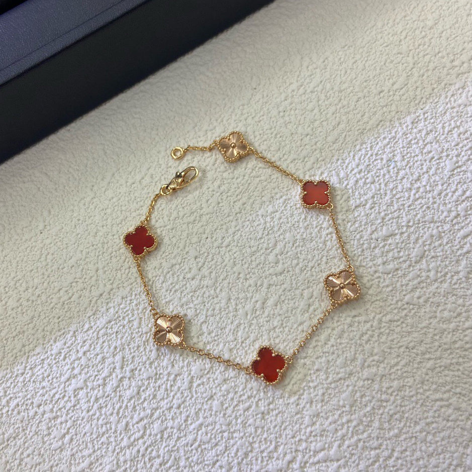 [NOBLE AURA]CLOVER 6 MOTIF RED AGATE LASER BRACELET