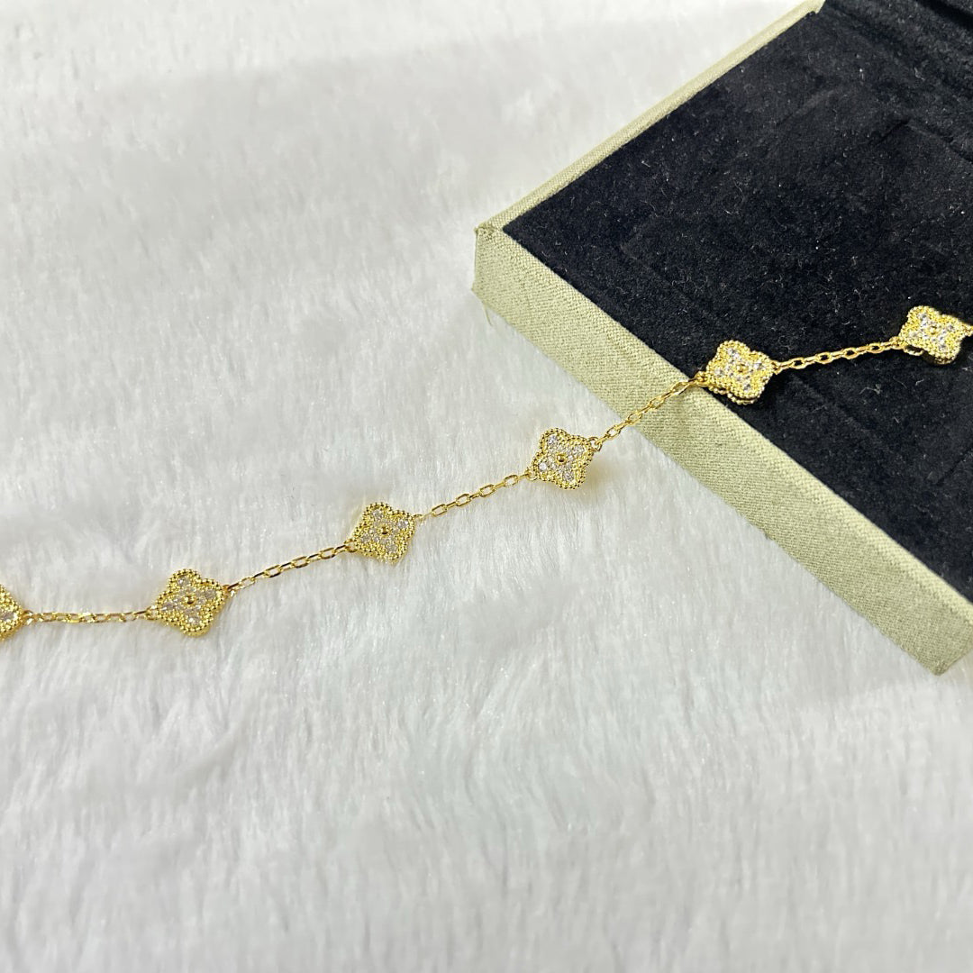 [NOBLE AURA]CLOVER 6 MOTIF DIAMOND BRACELET