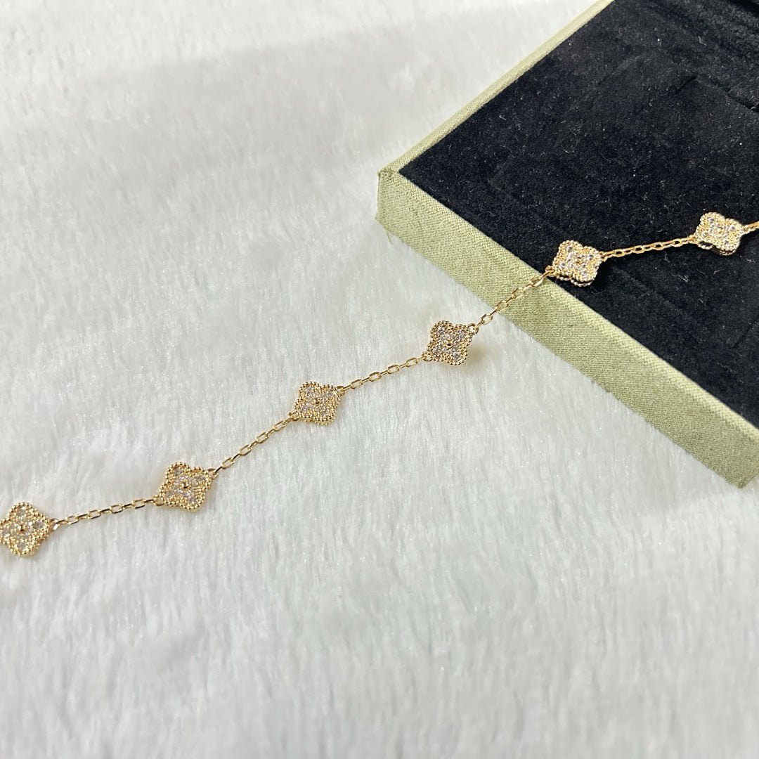 [NOBLE AURA]CLOVER 6 MOTIF DIAMOND BRACELET