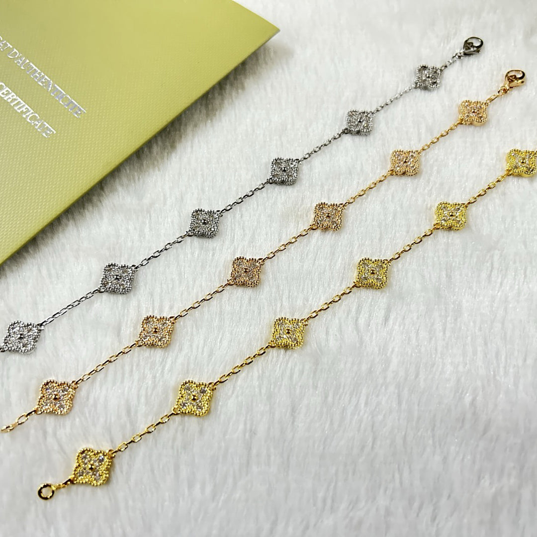 [NOBLE AURA]CLOVER 6 MOTIF DIAMOND BRACELET