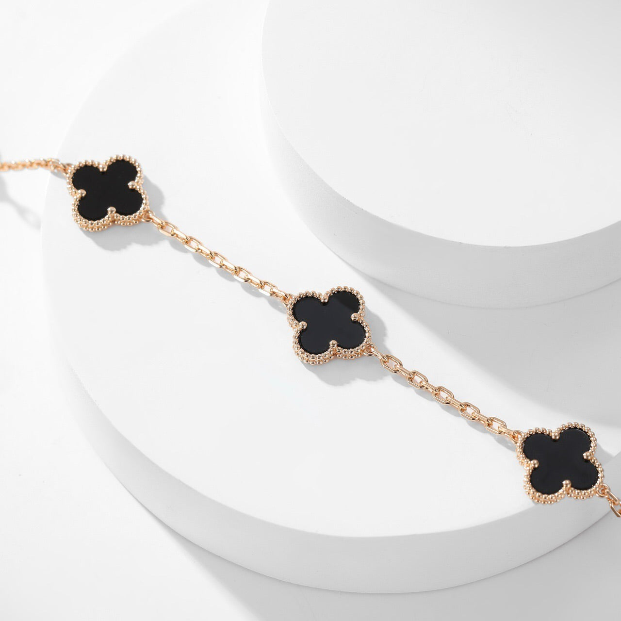 [NOBLE AURA]CLOVER 10 MOTIFS ONYX NECKLACE