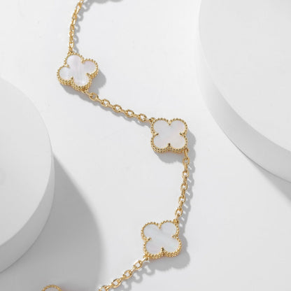 [NOBLE AURA]CLOVER 10 MOTIFS WHITE MOTHER OF PEARL NECKLACE